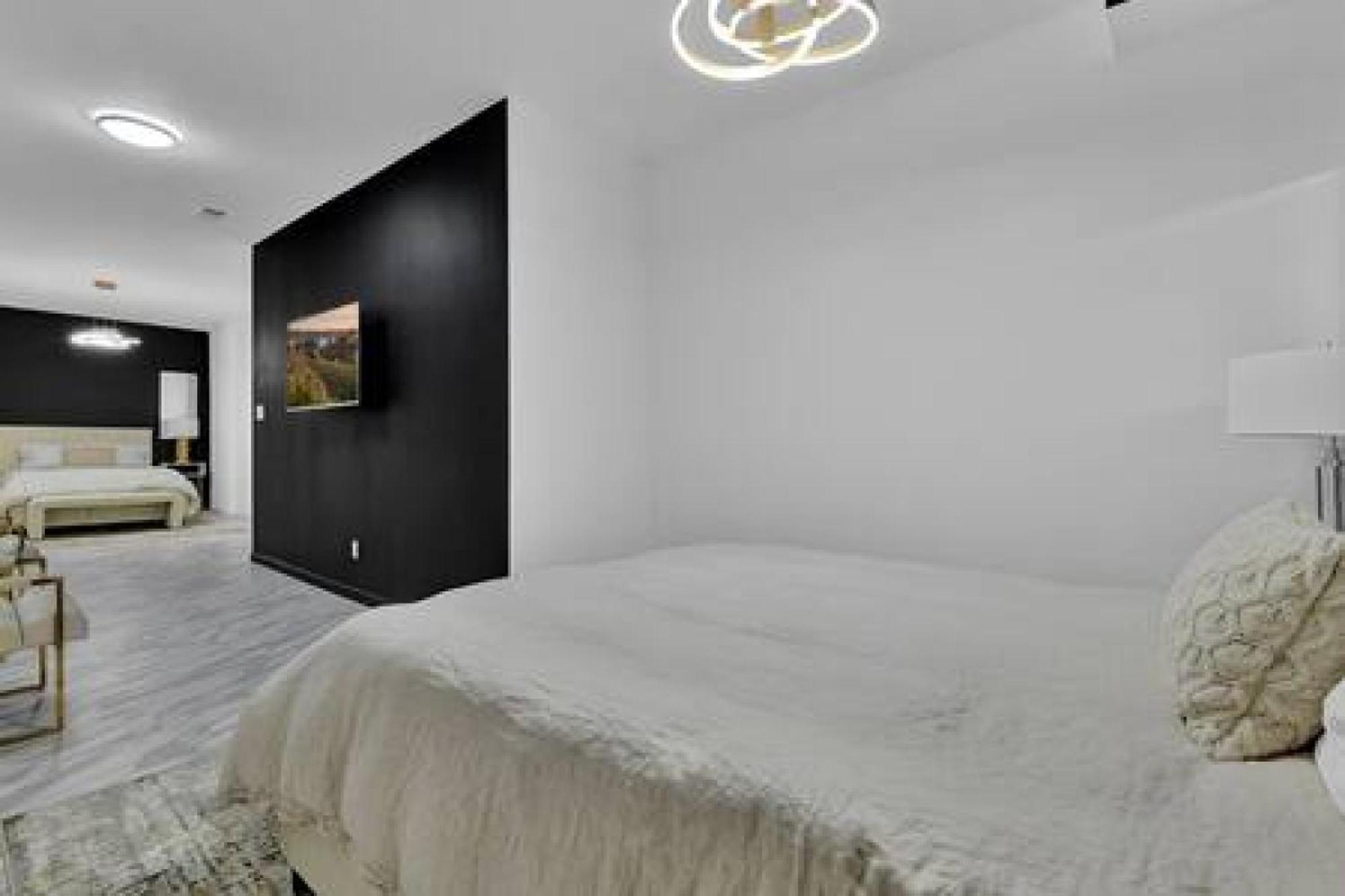 Lovely 4Bd House W Pool, Hot Tub And Free Parking Houston Exterior foto